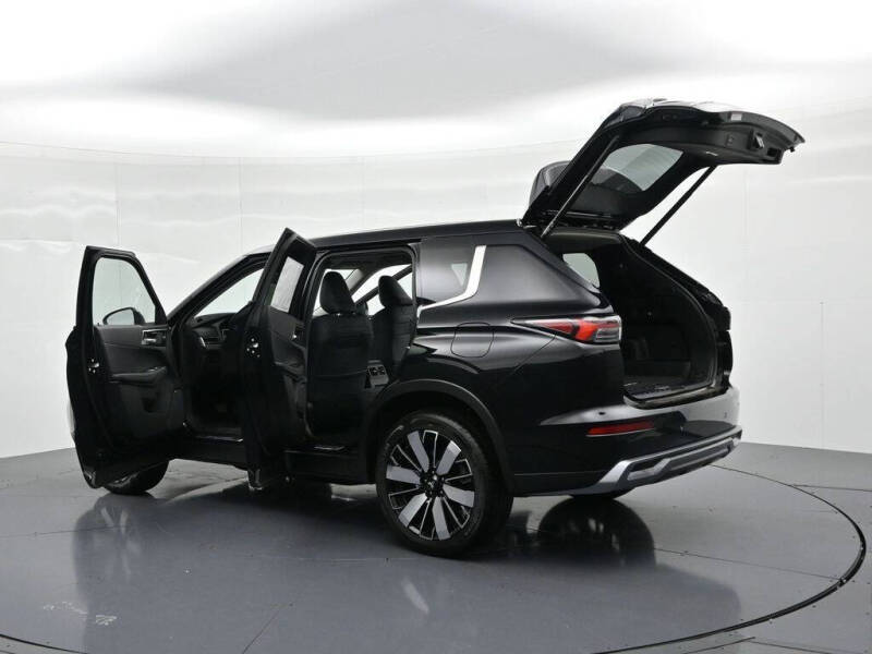 2026 Mitsubishi Outlander PHEV SE