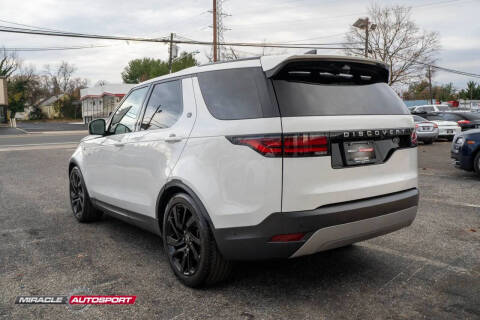 2022 Land Rover Discovery P300 S