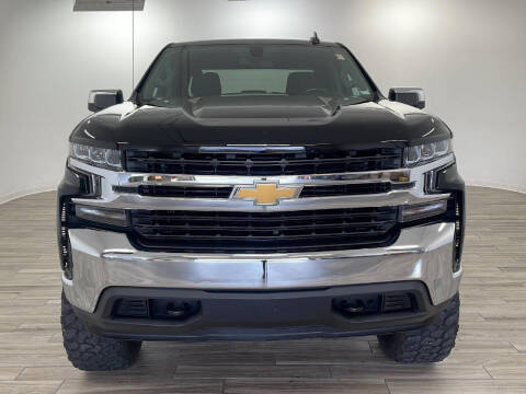 2020 Chevrolet Silverado 1500 for sale at TRAVERS GMT AUTO SALES - Autos para ti in Florissant MO