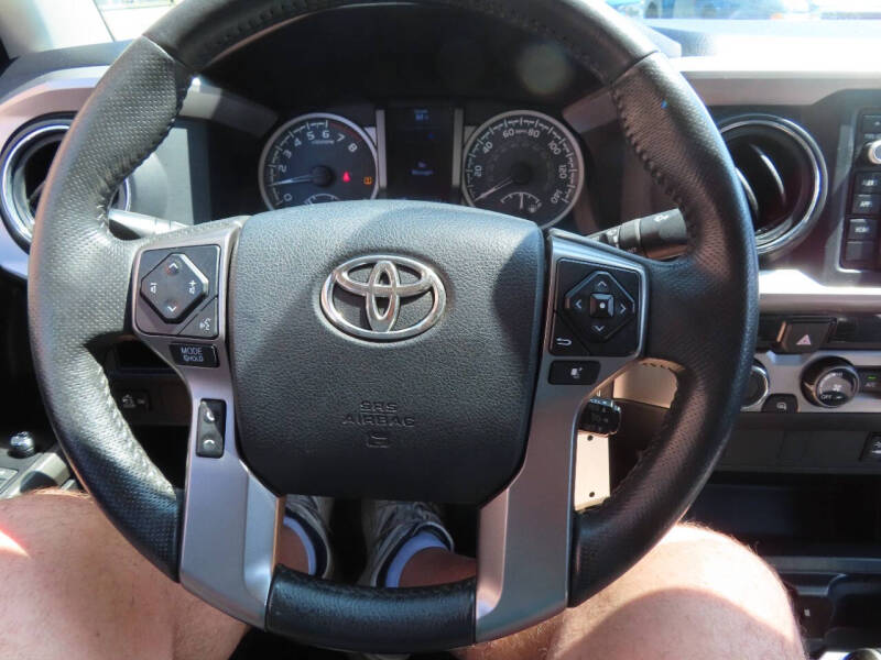 2017 Toyota Tacoma SR5 V6