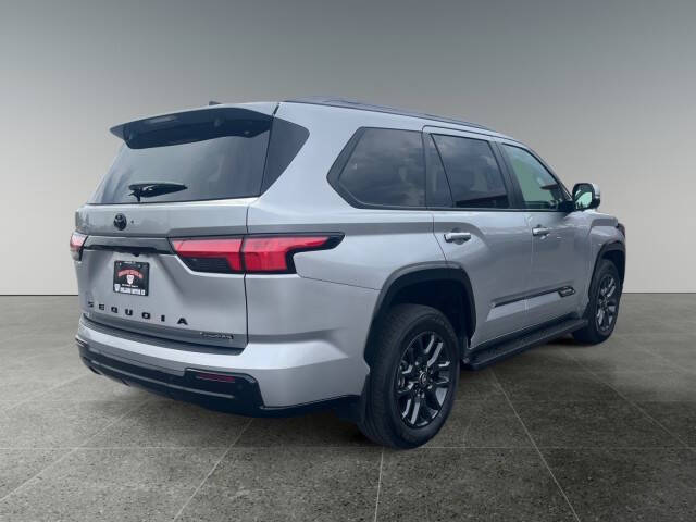 2025 Toyota Sequoia Platinum