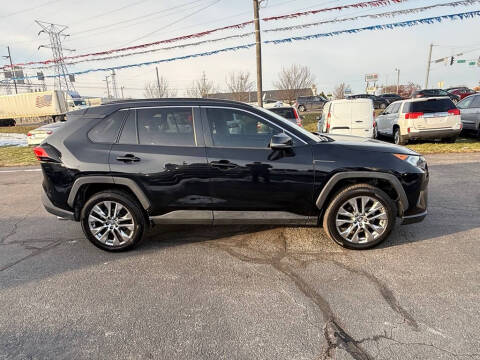 2021 Toyota RAV4 XLE Premium