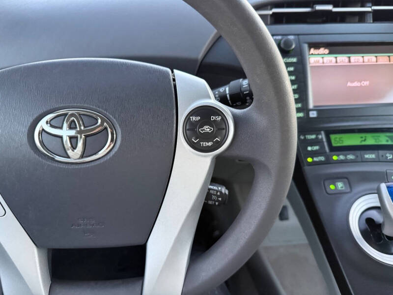 2010 Toyota Prius II