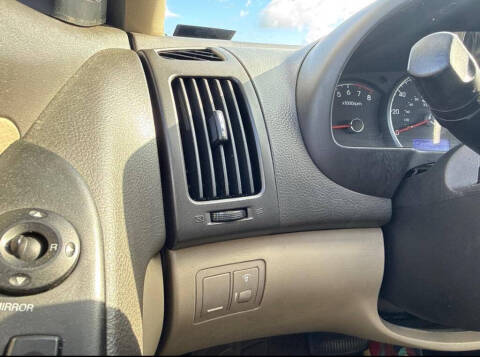 2010 Hyundai Elantra Blue