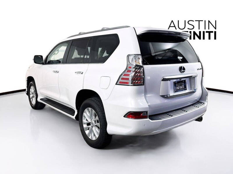 2023 Lexus GX 460