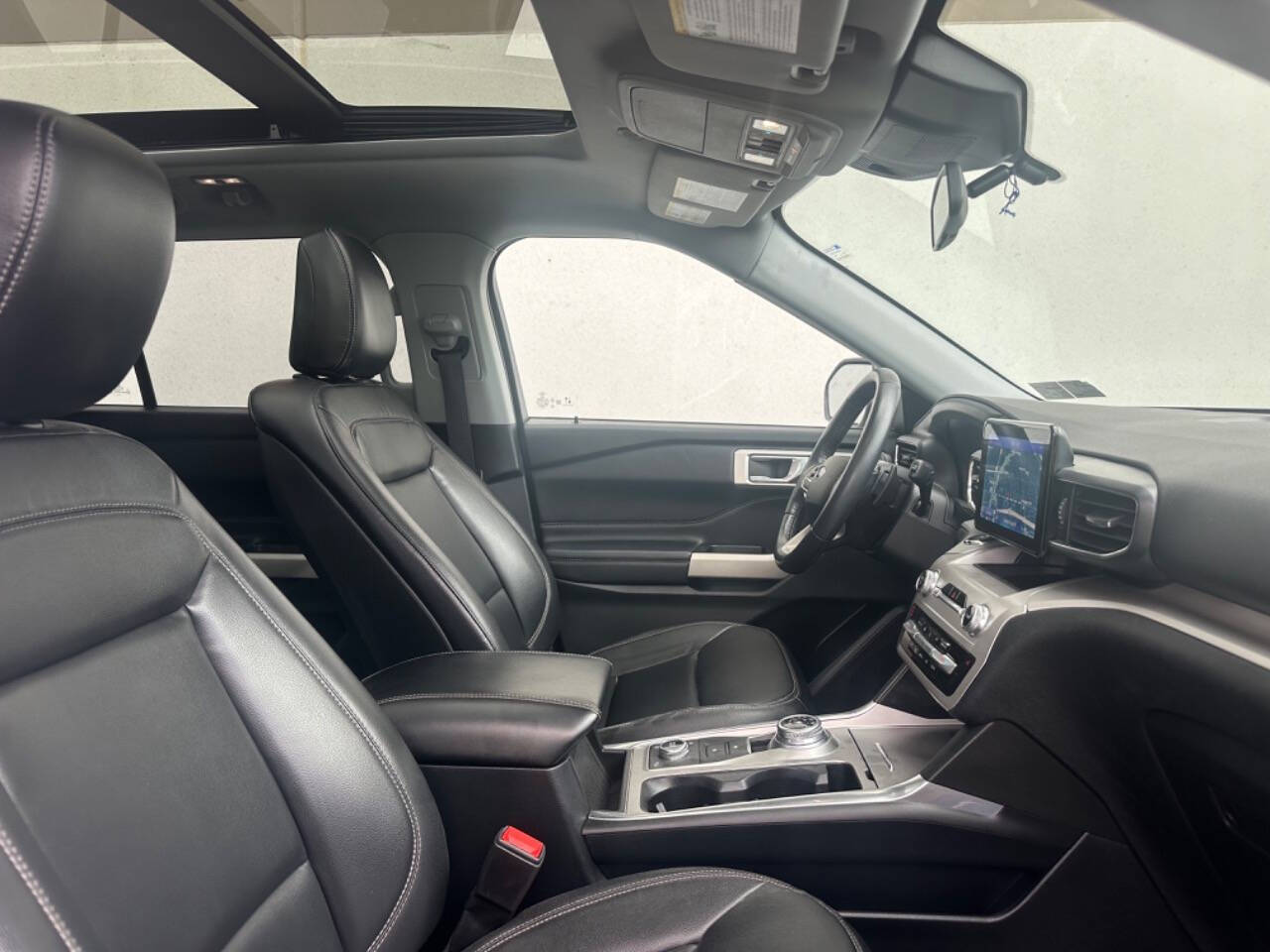 2020 Ford Explorer for sale at Phoenix Motor Co in Romulus, MI