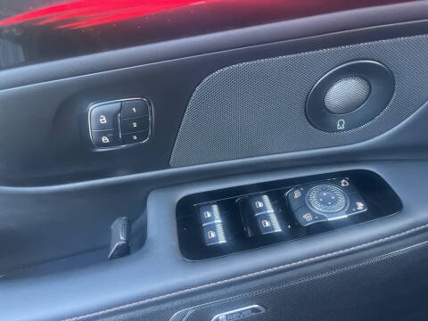 2024 Lincoln Nautilus Reserve