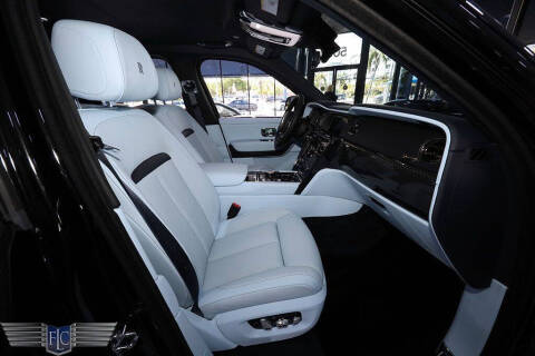 2023 Rolls-Royce Black Badge Cullinan