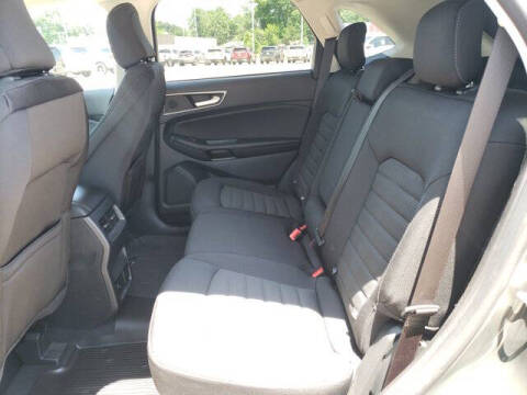 2023 Ford Edge