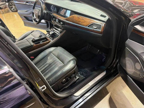 2019 Genesis G90