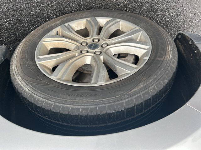 2023 Ford Edge Titanium