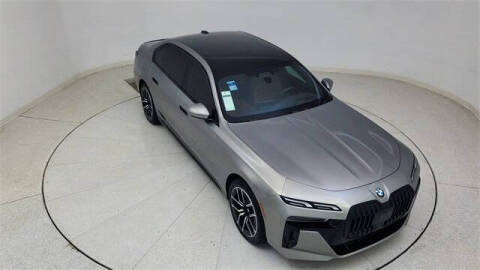 2023 BMW 7 Series 740i