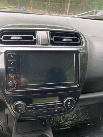 2022 Mitsubishi Mirage LE