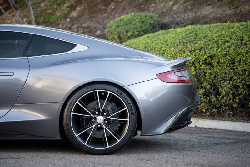 2014 Aston Martin Vanquish