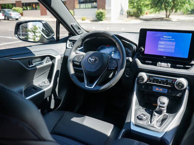 2024 Toyota RAV4 Hybrid XSE