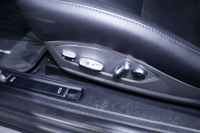 2018 Porsche 911 Carrera 4S