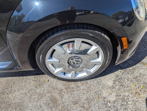 2013 Volkswagen Beetle Convertible 2.5L PZEV