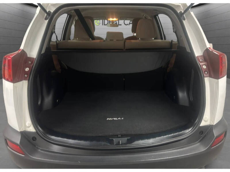 2013 Toyota RAV4 LE