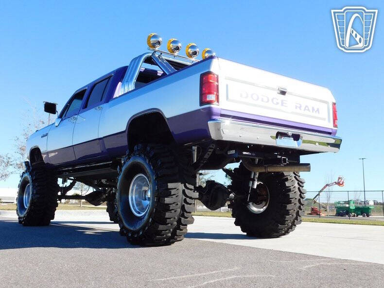 1985 Dodge RAM 350