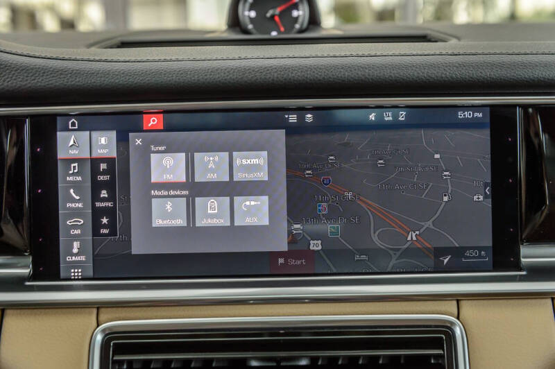 2018 Porsche Panamera 4