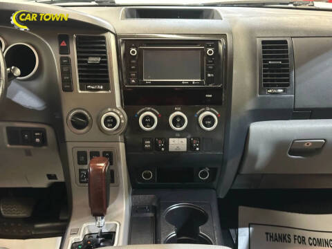 2017 Toyota Sequoia Platinum