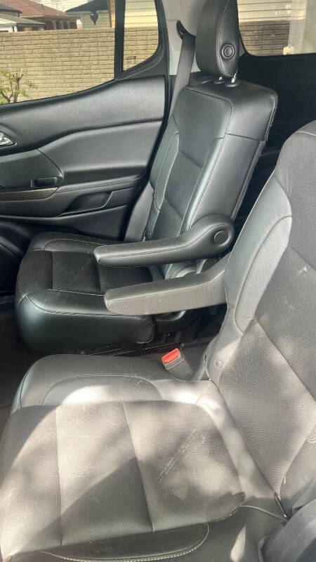 2017 GMC Acadia SLT-1