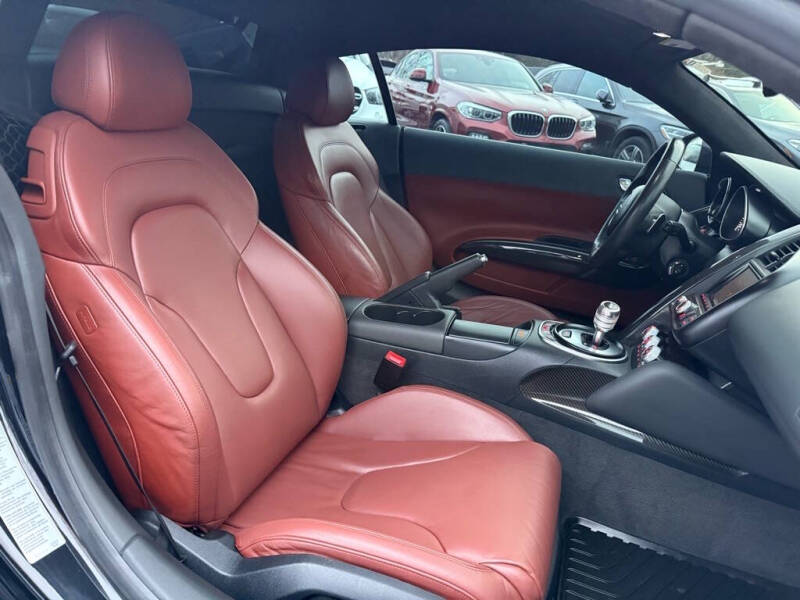 2012 Audi R8 5.2 quattro