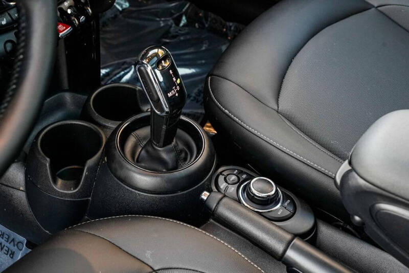 2023 MINI Hardtop 2 Door Cooper