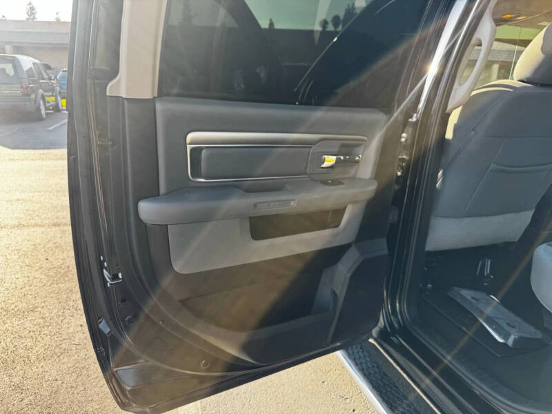 2020 RAM 1500 Classic SLT