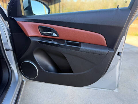 2011 Chevrolet Cruze LT