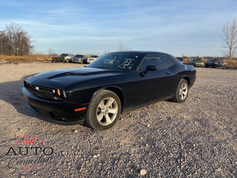 2021 Dodge Challenger SXT
