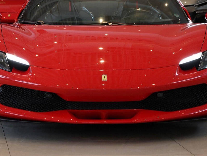 2024 Ferrari 296 GTS