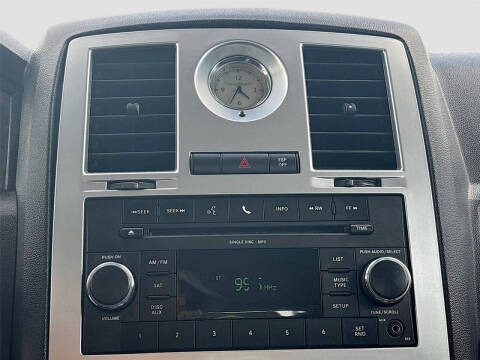 2010 Chrysler 300 Touring