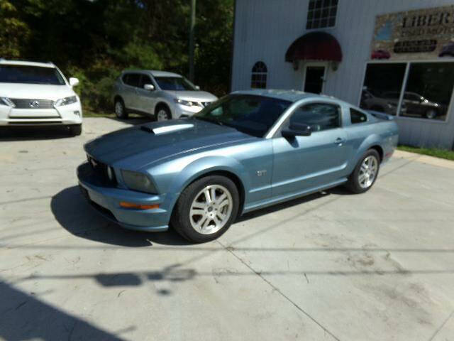 2005 Ford Mustang