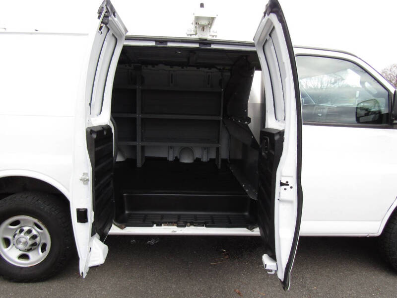 2020 Chevrolet Express 2500