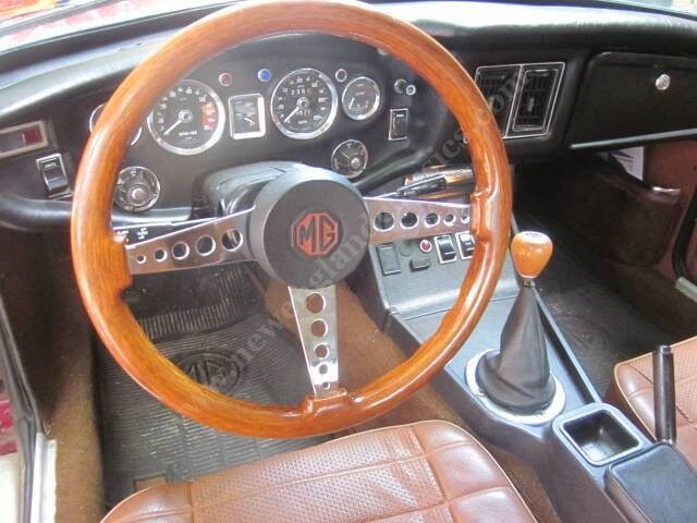 1974 MG MGB
