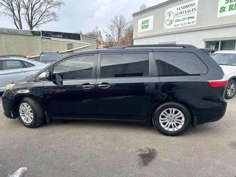 2015 Toyota Sienna