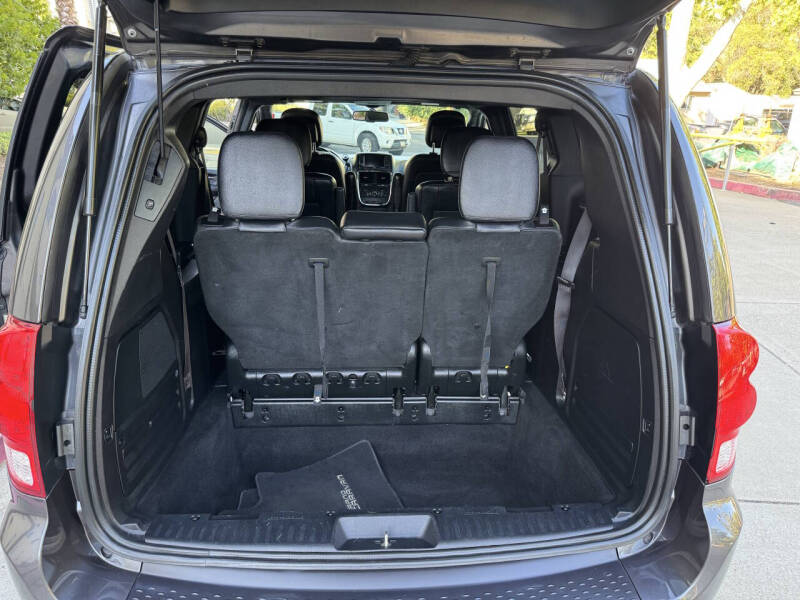 2017 Dodge Grand Caravan GT