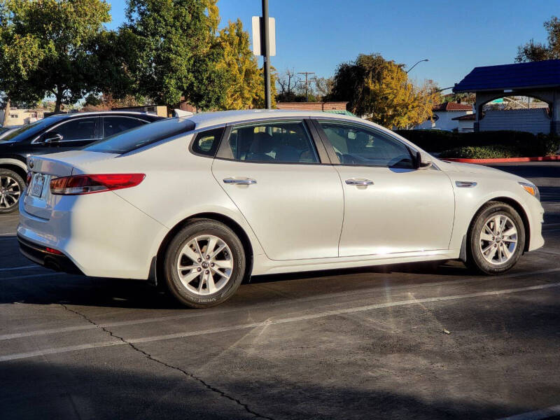 2016 Kia Optima LX