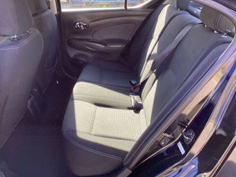 2016 Nissan Versa