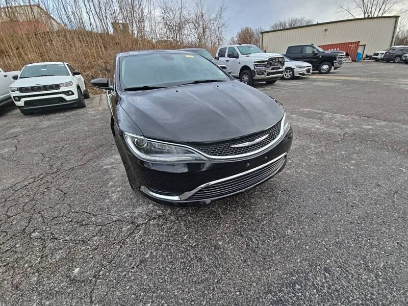 2016 Chrysler 200 Limited