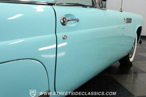 1956 Ford Thunderbird