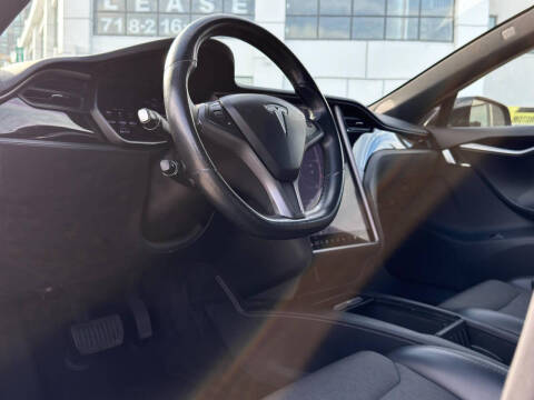 2018 Tesla Model S 75D