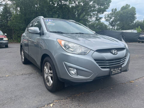 2013 Hyundai Tucson for sale at PARK AVENUE AUTOS in Collingswood NJ
