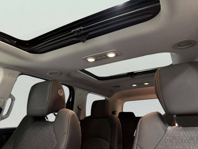 2016 GMC Acadia SLE-2