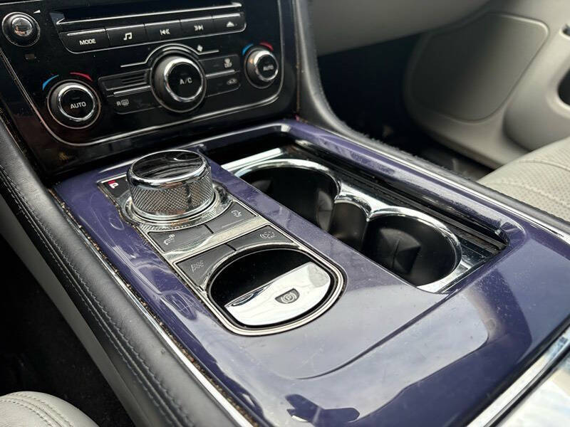 2011 Jaguar XJ