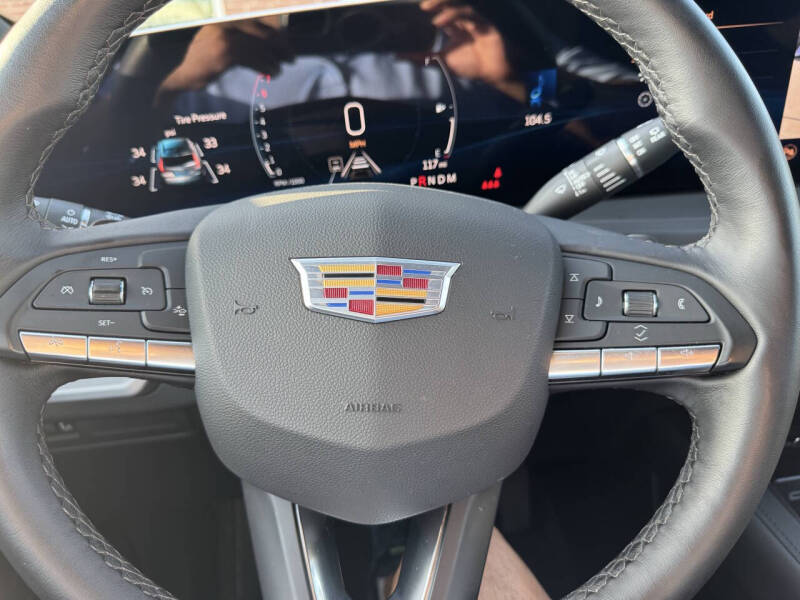 2025 Cadillac XT4 Premium Luxury