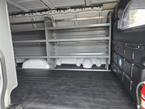 2021 Chevrolet Express 2500