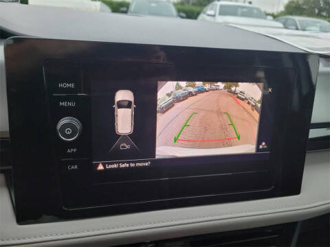 2025 Volkswagen Taos S