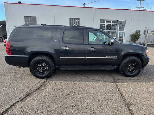 2011 Chevrolet Suburban LTZ